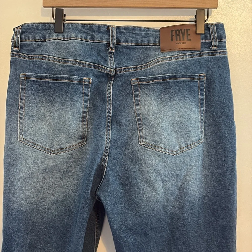 Frye High Rise Straight Leg Jeans 12 / 31